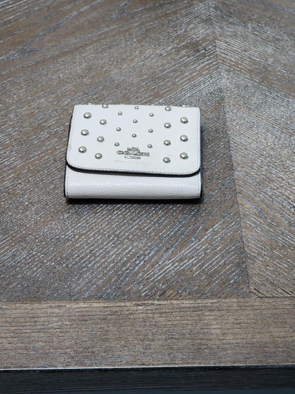 Coach White Studded Leather Compact Wallet - Picture 3 of 10